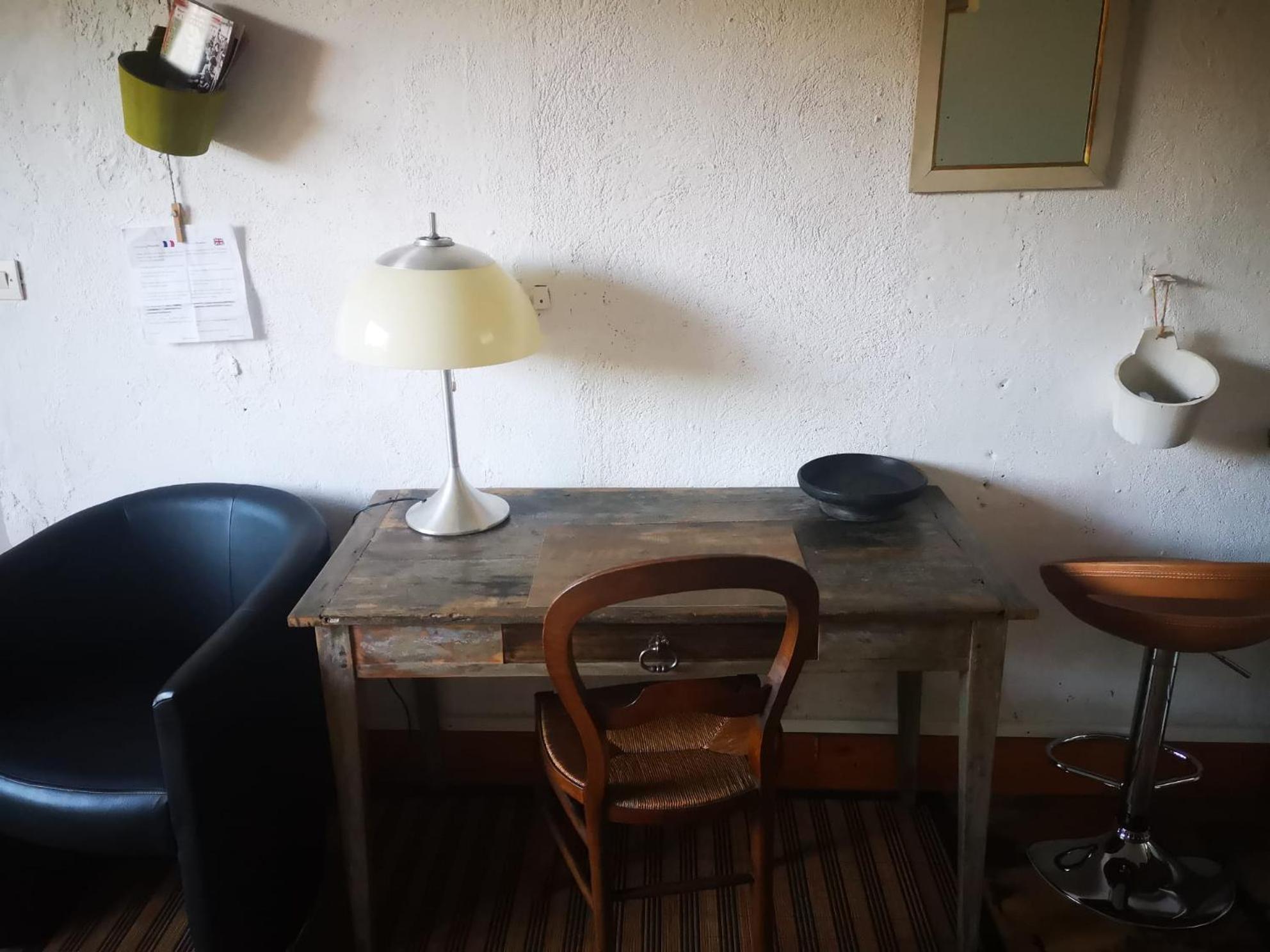 Chambres Avec Salle De Bains Et Cuisine En Centre Ville Argenton Sur Creuse Eksteriør bilde