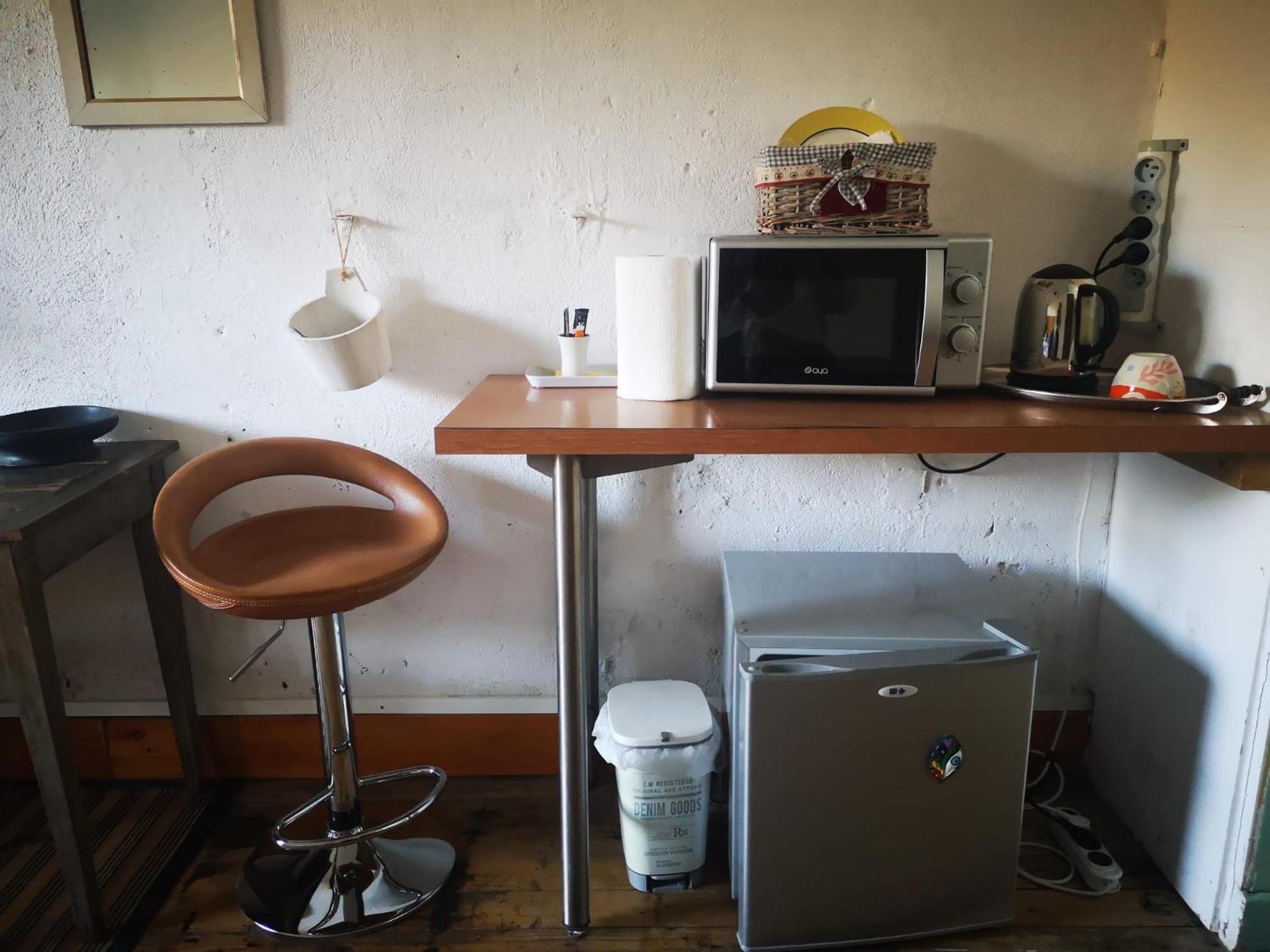 Chambres Avec Salle De Bains Et Cuisine En Centre Ville Argenton Sur Creuse Eksteriør bilde